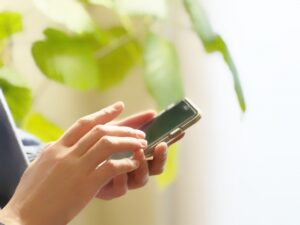 スマートフォンから新小岩レンタルスタジオの空き状況をチェックしよう